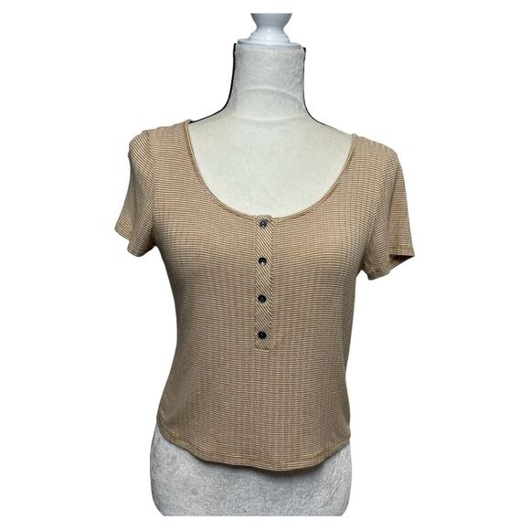 American Eagle Tan Ribbed Button Detail Front Top Size Small - Picture 9 of 9